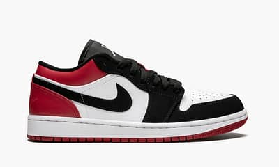 Air Jordan 1 Low Black Toe