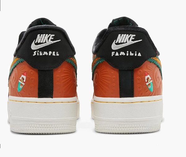 Air Force 1 '07 LX SiEMPRE Familia - Sneakers Outlet Co